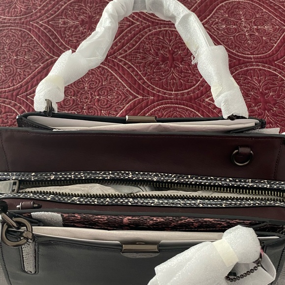 Brand new with tags Coach Dreamer 36 - Picture 5 of 5